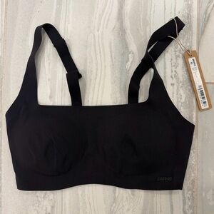 NWT SKIMS Naked Scoop Bralette XS Black Bra